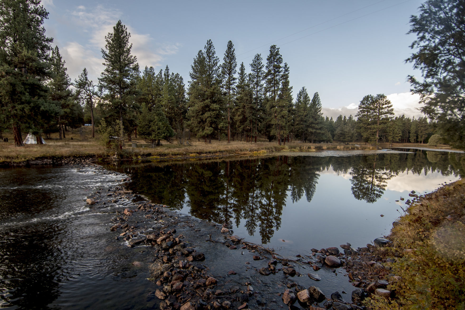 Elbow Lake dam 02